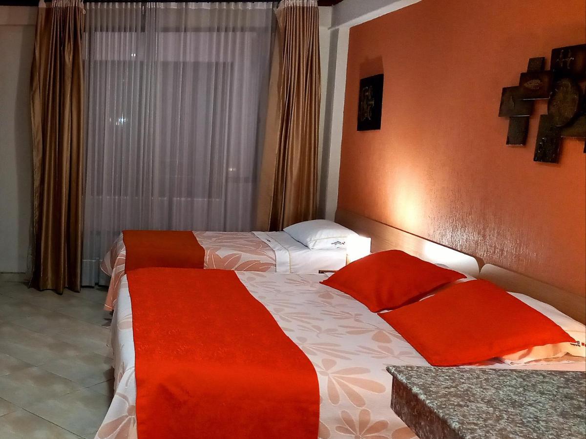 Hoteles Bogota Inn Turisticas 63 Экстерьер фото