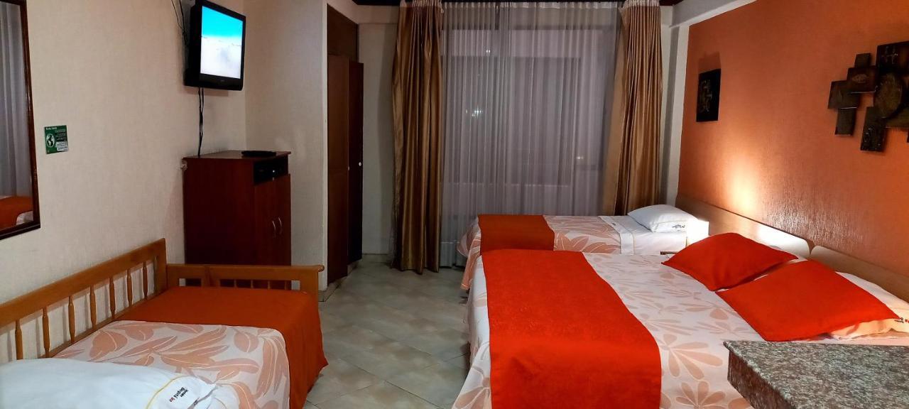 Hoteles Bogota Inn Turisticas 63 Экстерьер фото